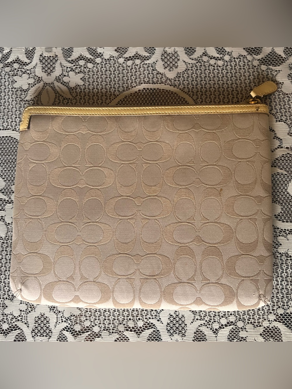 Coach y2k vintage monogram floral tablet case bag - Picture 2 of 6